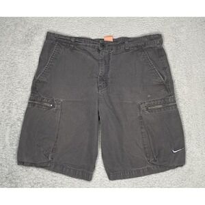 Nike Athletic Dep Shorts Men Size 34 Gray Cargo Pocket Flat Front Outdoor Travel